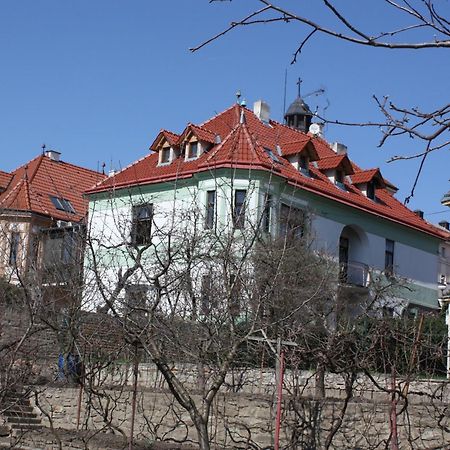 Pension Grant Lux Зноймо Экстерьер фото