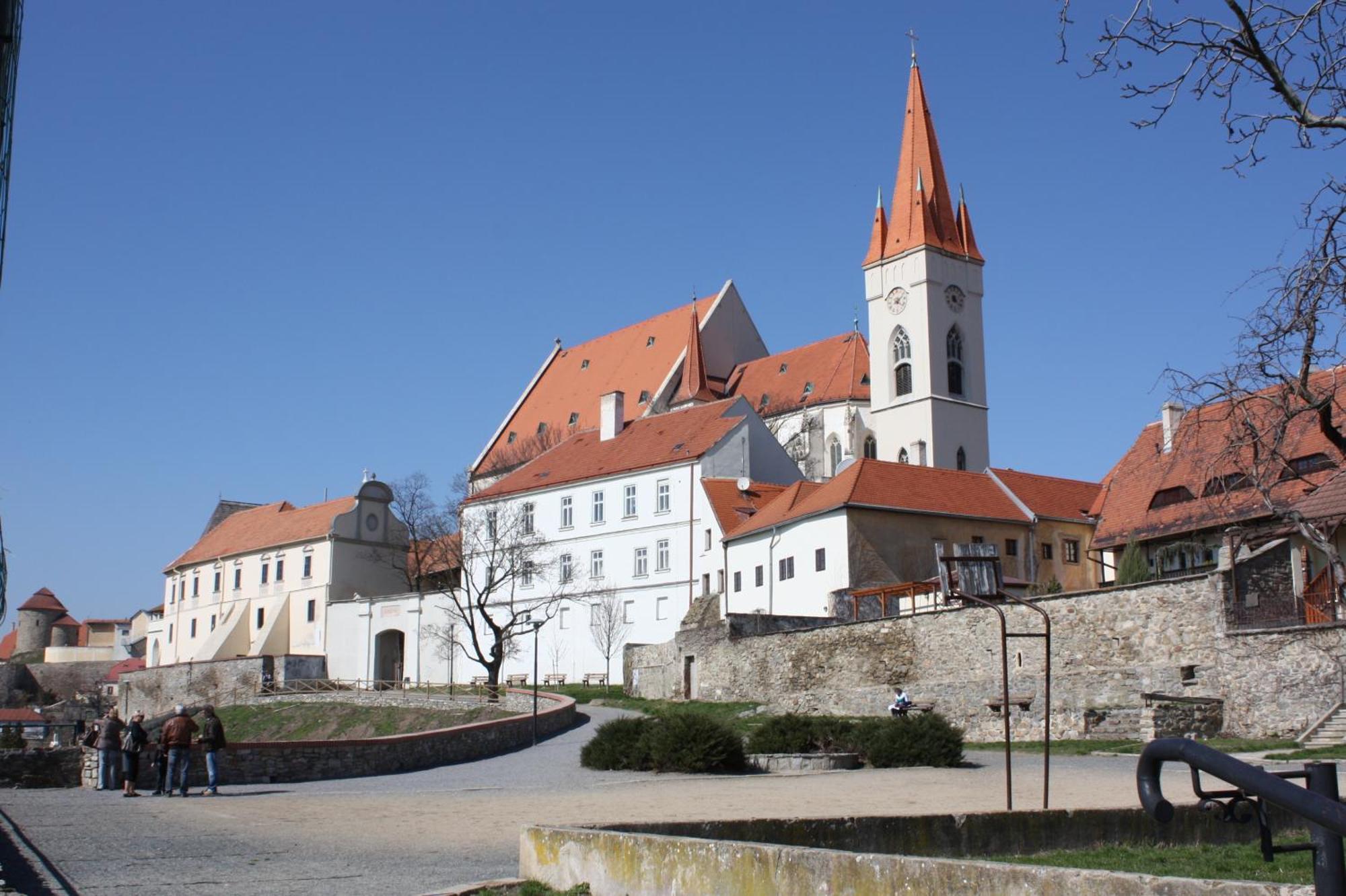 Pension Grant Lux Зноймо Экстерьер фото